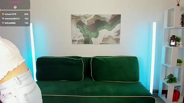 Snapshot of tracy_aw chatting on 15, 2, 2026 tracy aw online show from 15, 2, 2026