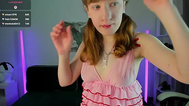 Snapshot of tracy_aw chatting on 16, 2, 2026 tracy aw online show from 16, 2, 2026