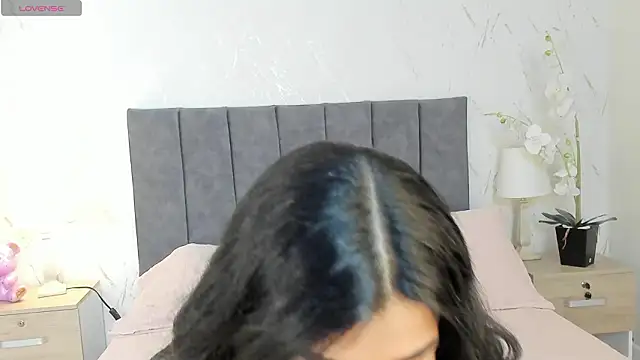 Snapshot of Antonella_Coruso chatting on 14, 3, 2026 Antonella Coruso online show from 14, 3, 2026