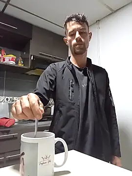 torvyHot online show from 4, 5, 2026