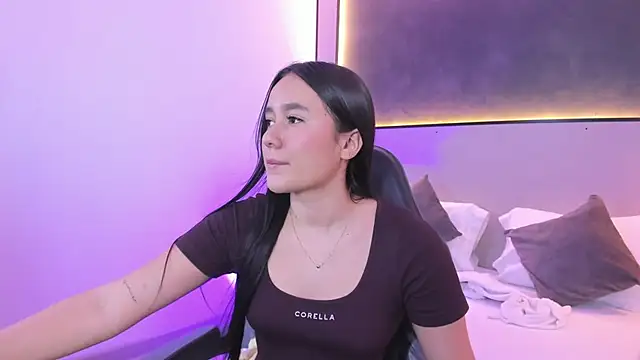 mia slora online show from 31, 7, 2026