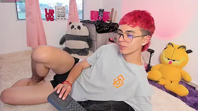 Snapshot of Maiky_Cooper01 chatting on 22, 2, 2026 Maiky Cooper01 online show from 22, 2, 2026