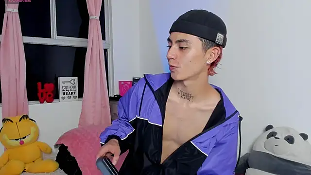 Snapshot of Maiky_Cooper01 chatting on 3, 3, 2026 Maiky Cooper01 online show from 3, 3, 2026