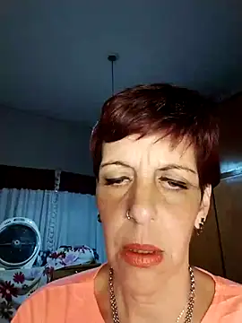 Juguetonafogosa5 online show from 15, 3, 2026