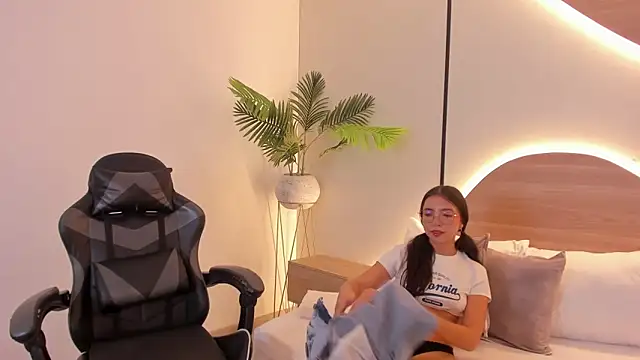 cataleya castle online show from 20, 2, 2026