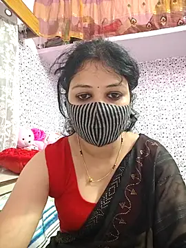 Priyaji7575 online show from 18, 3, 2026