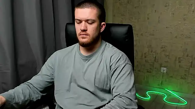 Snapshot of Well_boy chatting on 13, 1, 2026 Well boy online show from 13, 1, 2026