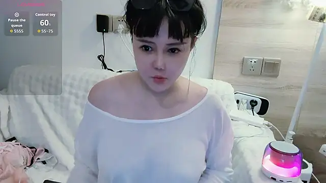 Mia-zhan online show from 26, 3, 2026