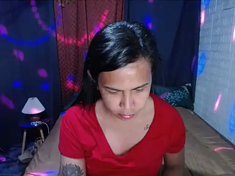 BriannaCruz24 online show from 30, 4, 2026
