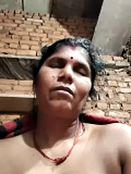 Hot di97 online show from 12, 2, 2026