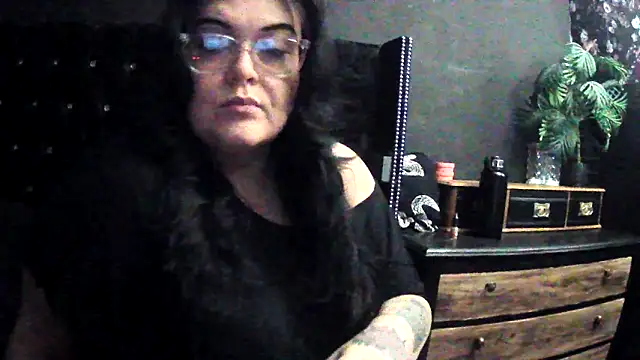 Snapshot of Miss_CurvesXXX chatting on 2, 2, 2026 Miss CurvesXXX online show from 2, 2, 2026