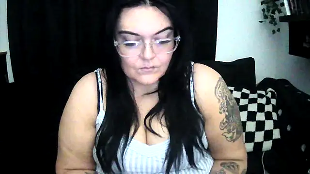 Snapshot of Miss_CurvesXXX chatting on 15, 2, 2026 Miss CurvesXXX online show from 15, 2, 2026