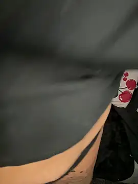 Snapshot of Miss_CurvesXXX chatting on 13, 3, 2026 Miss CurvesXXX online show from 13, 3, 2026