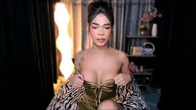 Snapshot of ShannelKeller chatting on 9, 2, 2026 ShannelKeller online show from 9, 2, 2026