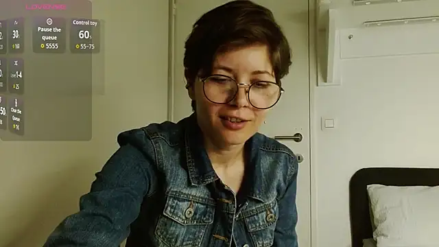 Alexxa XX online show from 7, 3, 2026