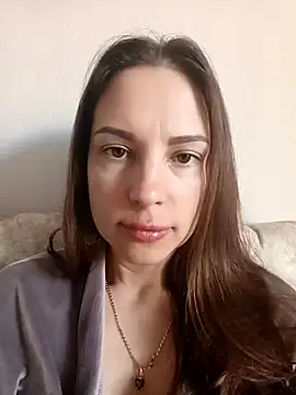 She-Moon online show from 7, 5, 2026