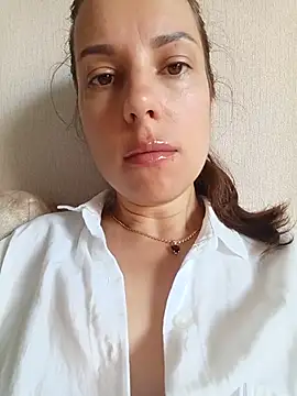 She-Moon online show from 2, 7, 2026