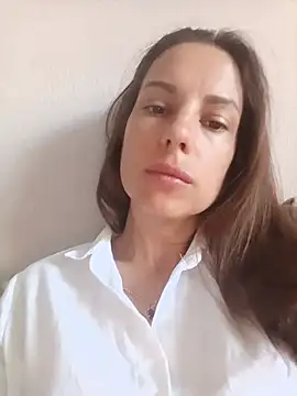 She-Moon online show from 5, 7, 2026