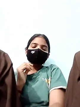 Snapshot of College--girl chatting on 17, 3, 2026 College--girl online show from 17, 3, 2026