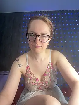 Snapshot of coy_girl_ chatting on 17, 2, 2026 coy girl online show from 17, 2, 2026