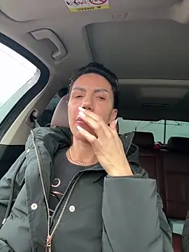 Snapshot of Missolevelvet chatting on 19, 1, 2026 Missolevelvet online show from 19, 1, 2026