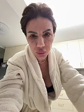 Snapshot of Missolevelvet chatting on 11, 2, 2026 Missolevelvet online show from 11, 2, 2026