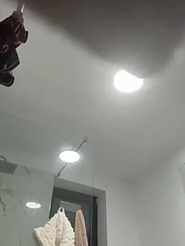 Snapshot of Missolevelvet chatting on 6, 3, 2026 Missolevelvet online show from 6, 3, 2026