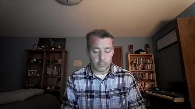 Snapshot of chrisw8140 chatting on 15, 1, 2026 chrisw8140 online show from 15, 1, 2026