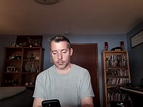 Snapshot of chrisw8140 chatting on 13, 2, 2026 chrisw8140 online show from 13, 2, 2026