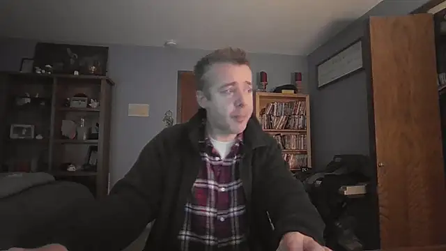 Snapshot of chrisw8140 chatting on 6, 3, 2026 chrisw8140 online show from 6, 3, 2026