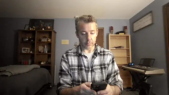 Snapshot of chrisw8140 chatting on 10, 3, 2026 chrisw8140 online show from 10, 3, 2026