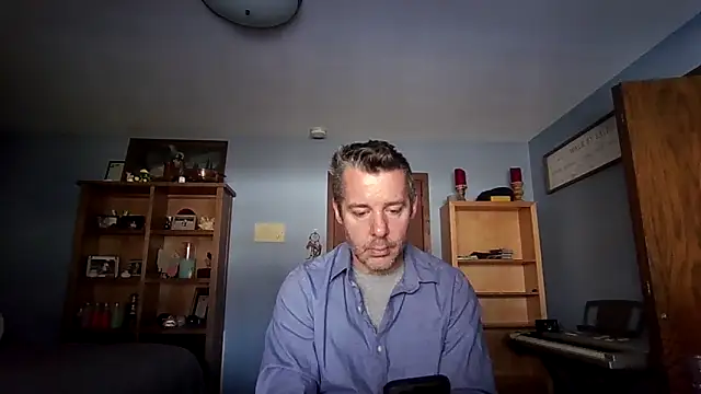 Snapshot of chrisw8140 chatting on 11, 3, 2026 chrisw8140 online show from 11, 3, 2026