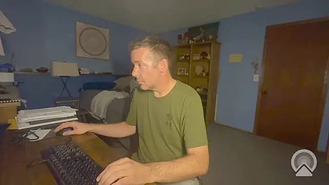 chrisw8140 online show from 4, 8, 2026
