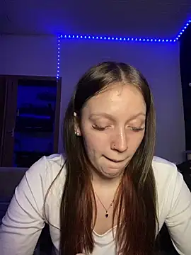 Snapshot of YoungLisaa18 chatting on 12, 3, 2026 YoungLisaa18 online show from 12, 3, 2026