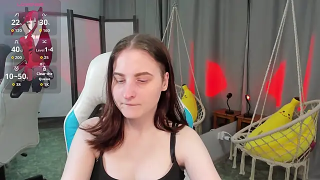KiraDuvall online show from 3, 5, 2026