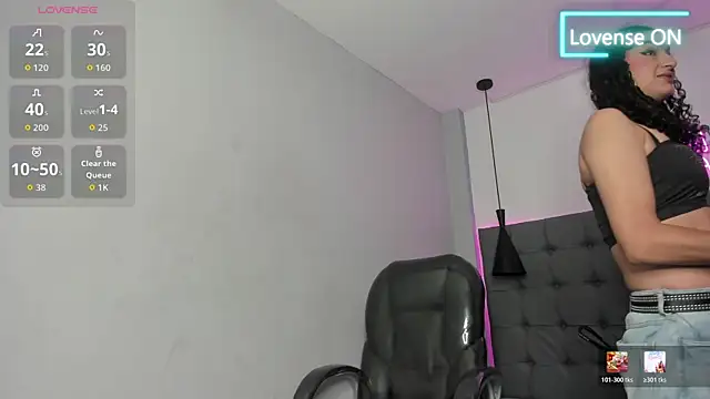 scarletcherry18 online show from 6, 7, 2026