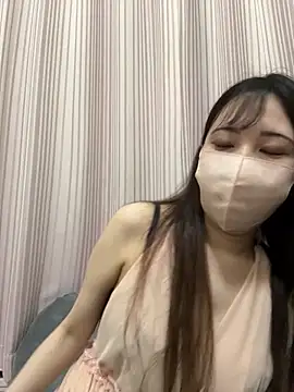 Snapshot of Runa_channel chatting on 5, 3, 2026 Runa channel online show from 5, 3, 2026