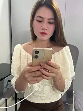 Snapshot of Llabi2k chatting on 13, 3, 2026 Llabi2k online show from 13, 3, 2026