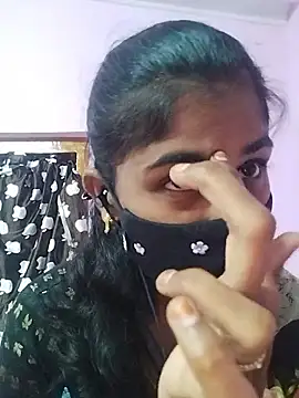 Snapshot of Tamil_Hot_RoyalQueen chatting on 19, 1, 2026 Tamil Hot RoyalQueen online show from 19, 1, 2026