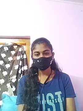 Snapshot of Tamil_Hot_RoyalQueen chatting on 2, 2, 2026 Tamil Hot RoyalQueen online show from 2, 2, 2026