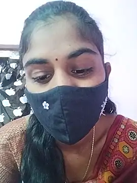 Snapshot of Tamil_Hot_RoyalQueen chatting on 17, 2, 2026 Tamil Hot RoyalQueen online show from 17, 2, 2026