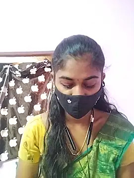 Snapshot of Tamil_Hot_RoyalQueen chatting on 15, 3, 2026 Tamil Hot RoyalQueen online show from 15, 3, 2026