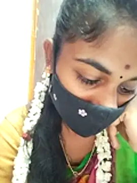 Tamil Hot RoyalQueen online show from 28, 4, 2026