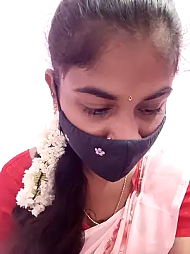 Tamil Hot RoyalQueen online show from 7, 5, 2026