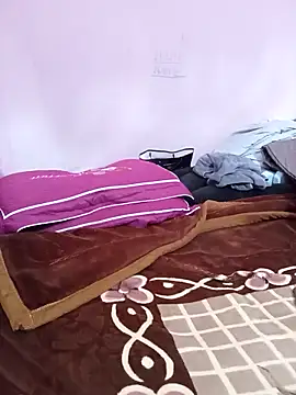 Snapshot of Phoebe-e chatting on 13, 3, 2026 Phoebe-e online show from 13, 3, 2026