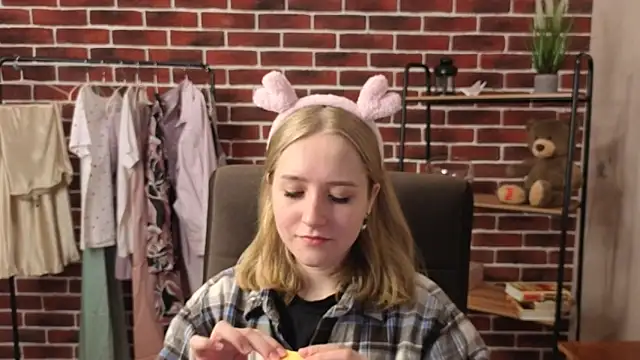 DonnaCole online show from 18, 5, 2026
