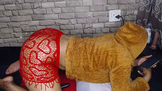 liztaylor online show from 22, 4, 2026