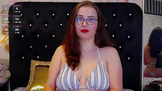 Snapshot of JulieAnnX chatting on 23, 2, 2026 JulieAnnX online show from 23, 2, 2026