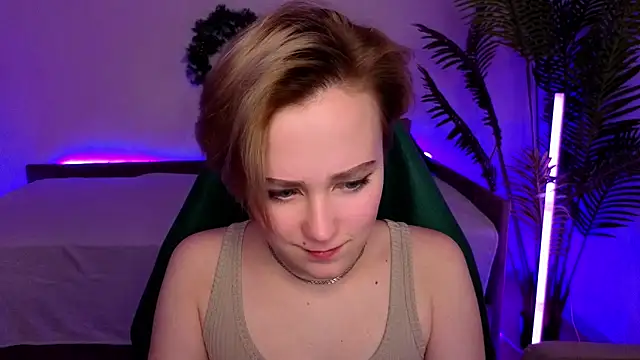 Ellie Heavenly online show from 13, 1, 2026