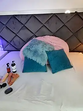 Snapshot of Lucia_fastcollins chatting on 15, 1, 2026 Lucia fastcollins online show from 15, 1, 2026